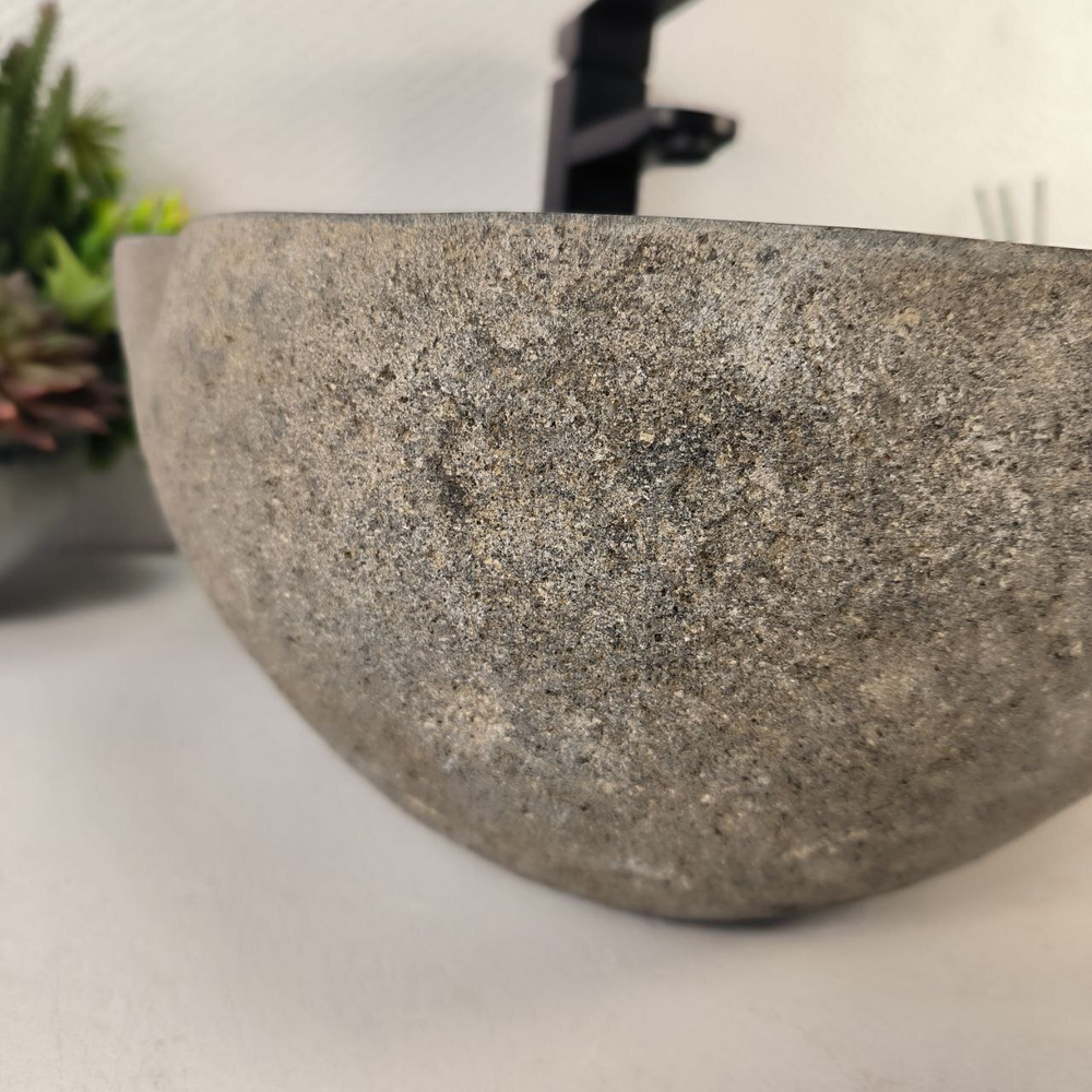 Раковина из речного камня RS-65492 46*42*15 0856