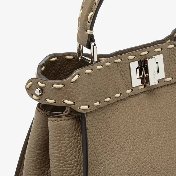 Сумка Fendi Peekaboo Iconic Mini темно-серый