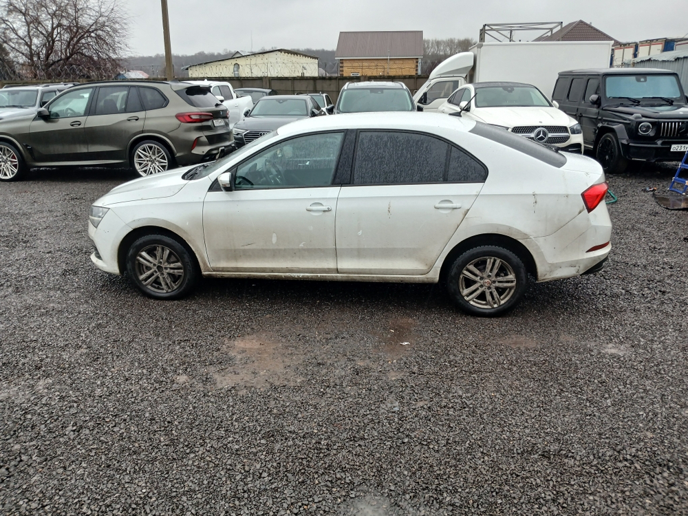 Skoda RAPID Ambition 1.4TSI DSG-7