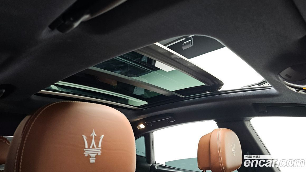 Maserati Levante 3.0 S AWD GranLusso (12.2019)