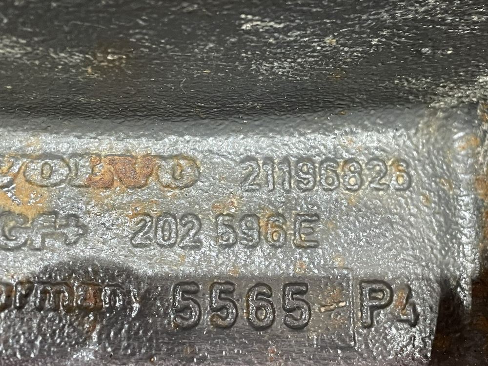 Кронштейн пневморессоры правый 2018г.