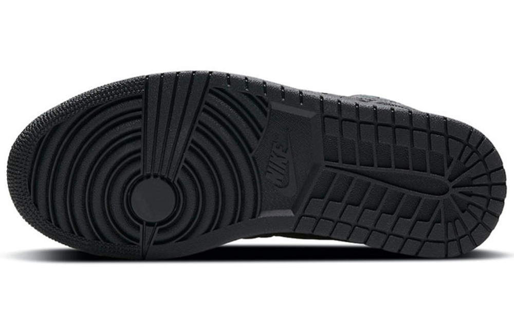 Кроссовки Jordan Air Jordan 1 Mid Se "Black Quilted" (Женская размерная сетка)