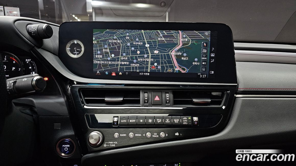 Lexus ES300h 7 Generation F-Sport (12.2021)