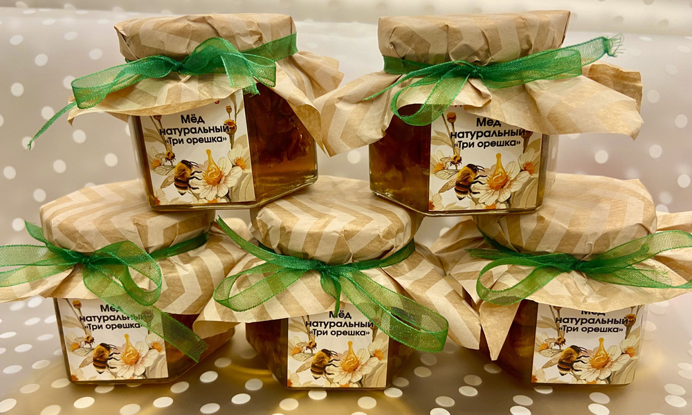 Мёд с орехами "Три орешка" 5 баночек по 150 гр.