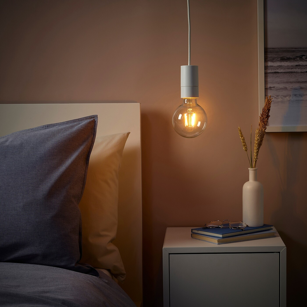 IKEA SUNNEBY  (ИКЕА СУННЕБЙ)  -  / LUNNOM Подвесной светильник с лампой, белый/прозрачный шар