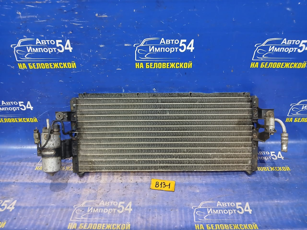 Радиатор кондиционера NISSAN SUNNY 1990