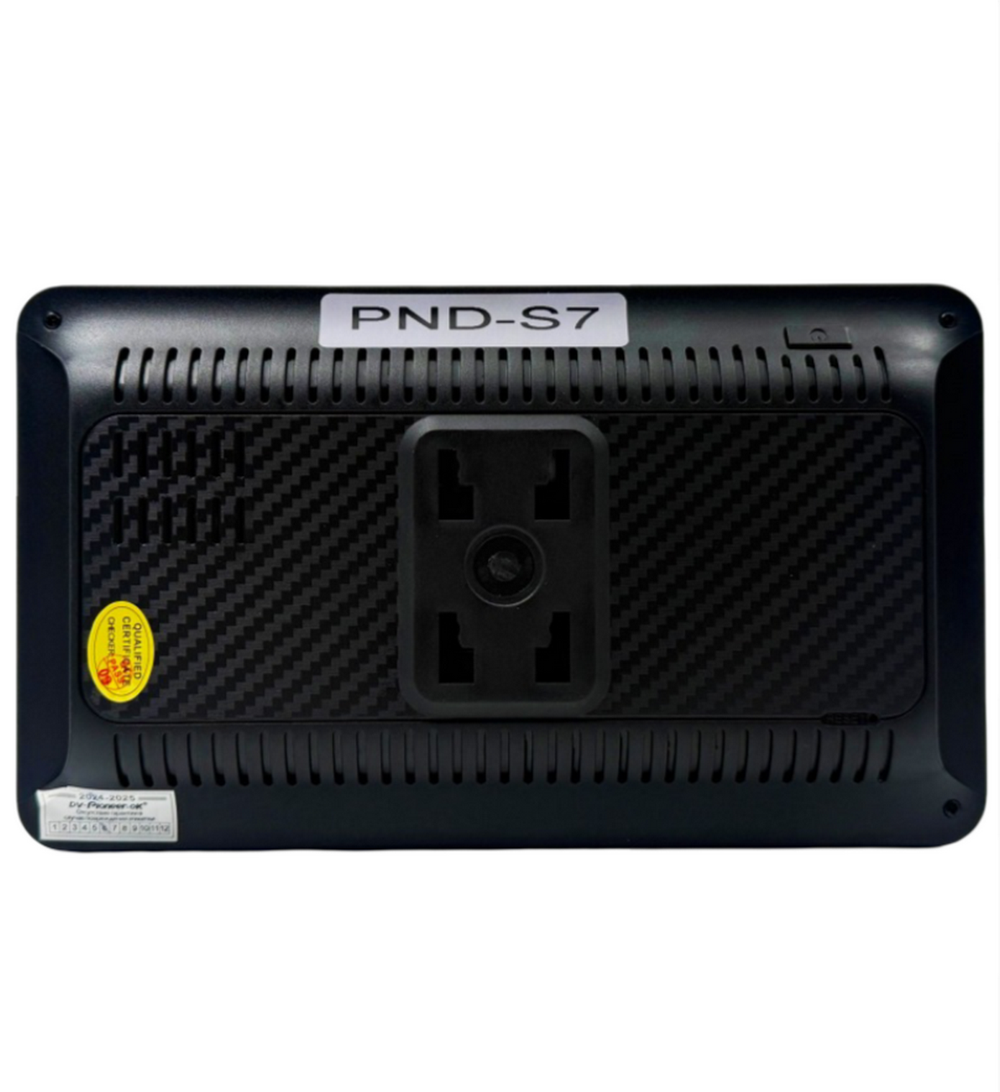 Автомобильный мультимедиа монитор 7" с FM радио,Wi-Fi, Bluetooth Dv-Pioneer.Ok PND-S7