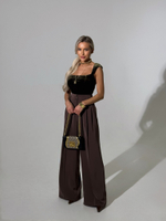 Брюки палаццо с защипами