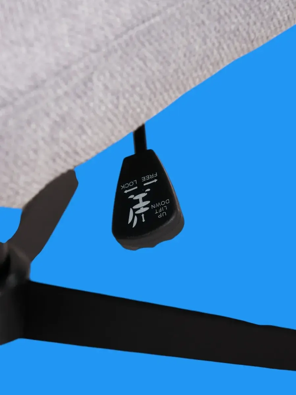 Кресло компьютерное офисное Sevilgame Aden