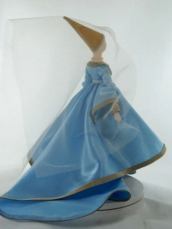 Кукла коллекционная Дама в Готическом стиле Франция 15 век