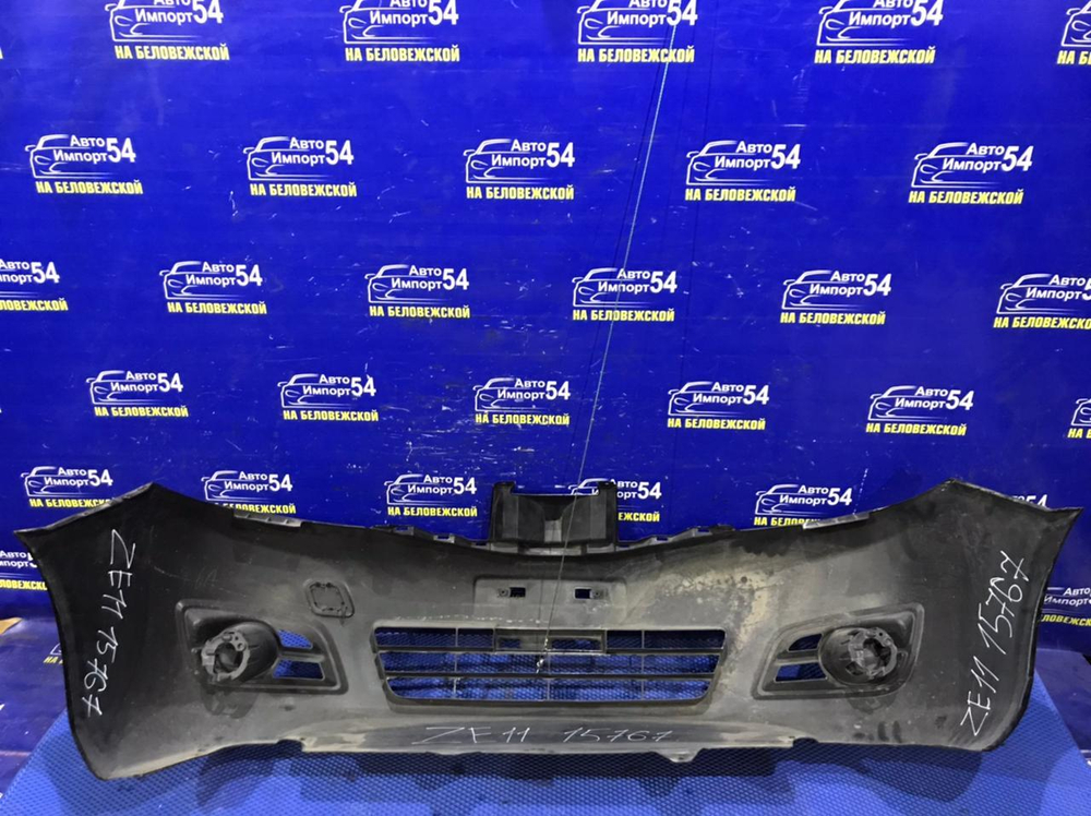 Бампер передний NISSAN NOTE 2008-2012