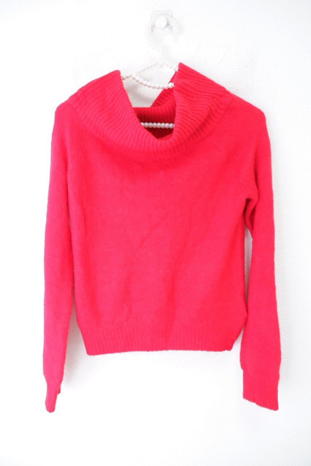 Джемпер H&M яркий на 9 лет