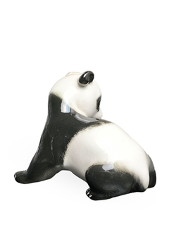 Фарфоровая статуэтка "Панда" ЛФЗ, СССР 1970 - 1986 гг.