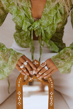 Кольцо «Дуо» с прямоугольным лунным камнем и белым топазом