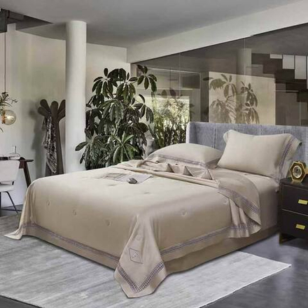 Комплект постельного белья