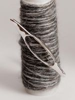 Брошь Челнок