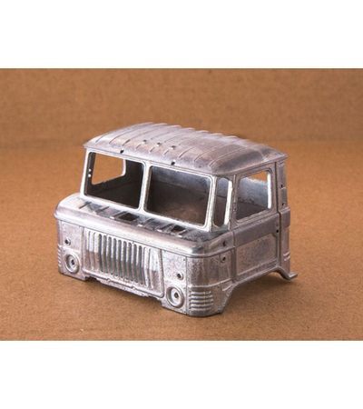 Сборная модель AVD Передвижной стоматологический кабинет КСП-2001, 1/43