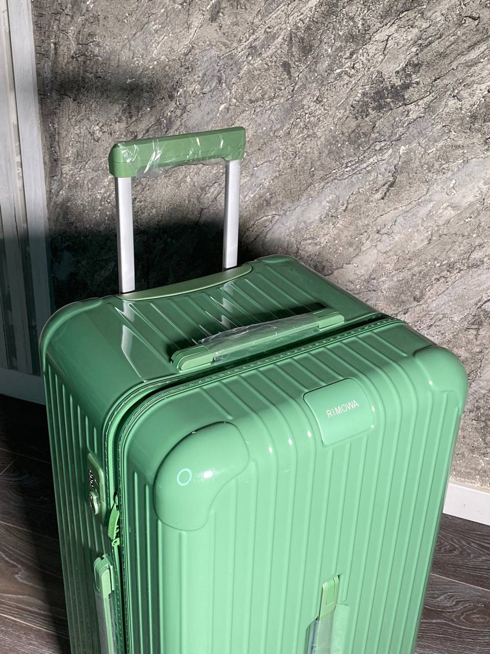 Чемодан Rimowa