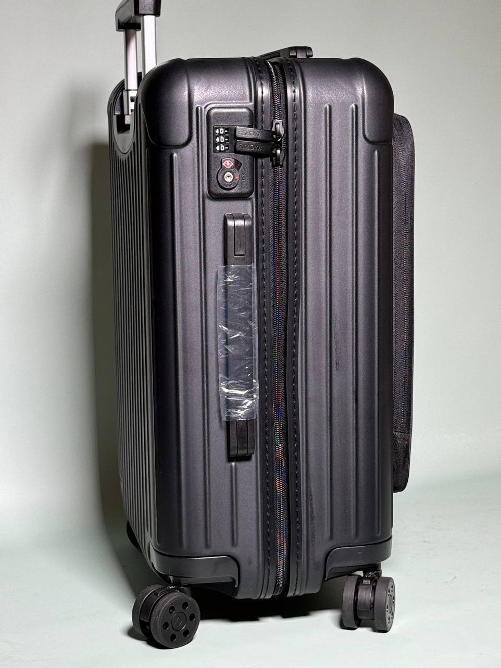 Чемодан Rimowa