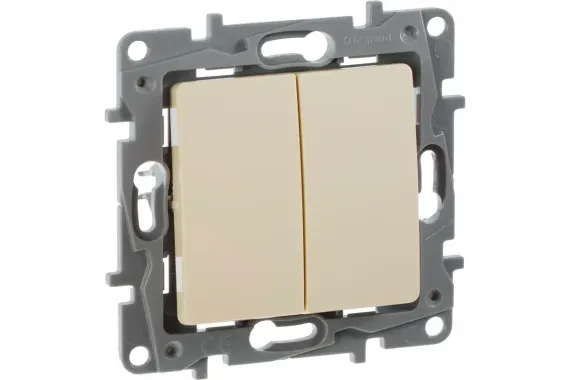 Выключатель Legrand Etika 2-клавишный слоновая кость 25679