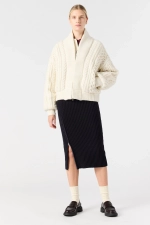 Пуховой кардиган жен. Parajumpers Nezuko 775 молочный