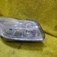 Битая Фара правая Opel Insignia (2008-2013) Галоген