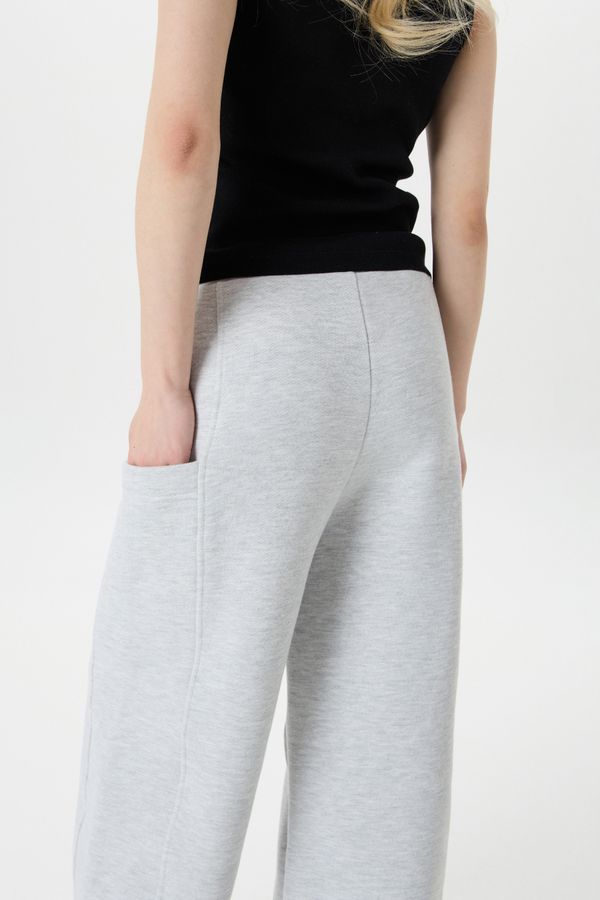 Джоггеры Ground