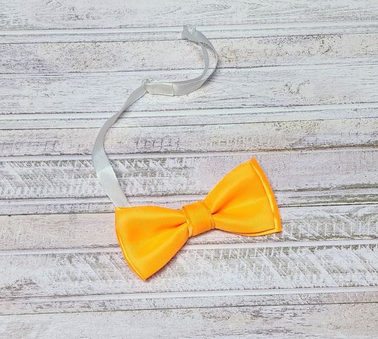 Галстук бабочка классика, лайм глянец