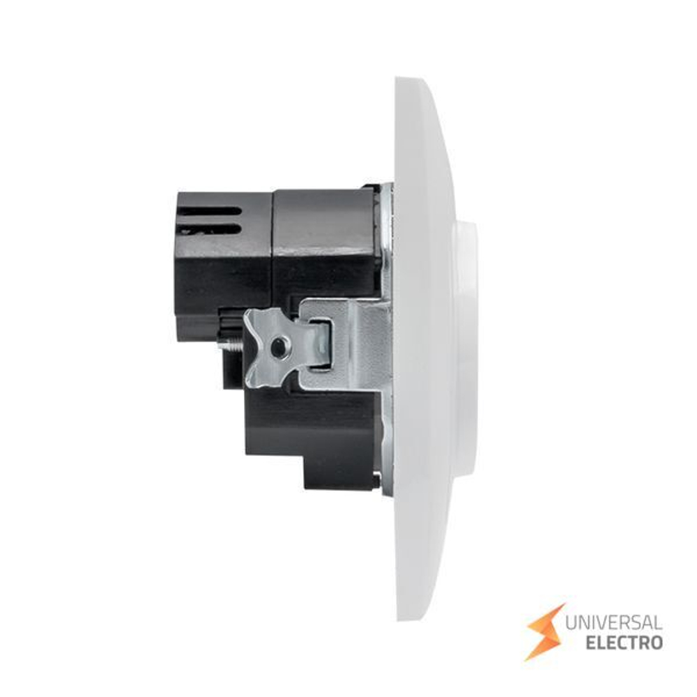 Валенсия розетка 1-местная с/з 16А белая с защ, штор, с 2 USB 2,1А EKF PROxima