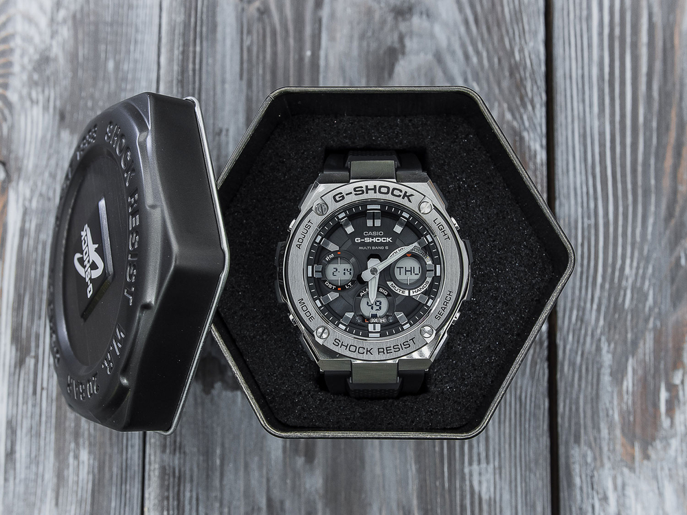 Часы Casio GST-W110-1A