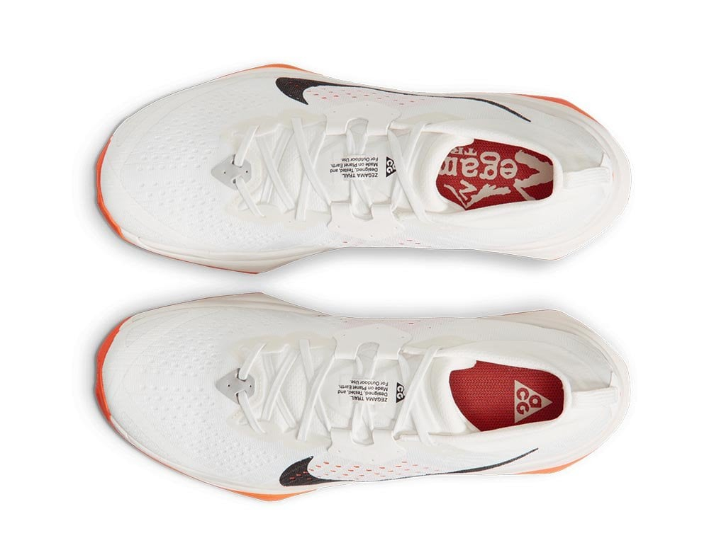 Мужские беговые кроссовки Nike ACG Zegama Trail M бело-оранжевые