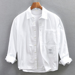 Белая хлопковая рубашка мужская с длинными рукавами и накладным карманом