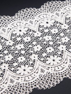 03-150 Кружево эластичное 19 см, айвори