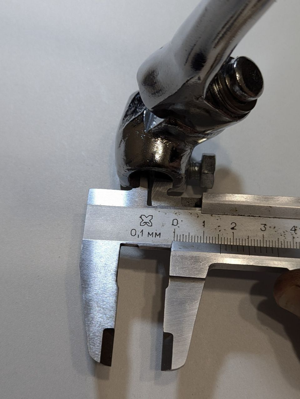 - Лапка рычаг кикстартера ZS W190 190см3 BSE Z1, Z2, Z4, Z5, Z6