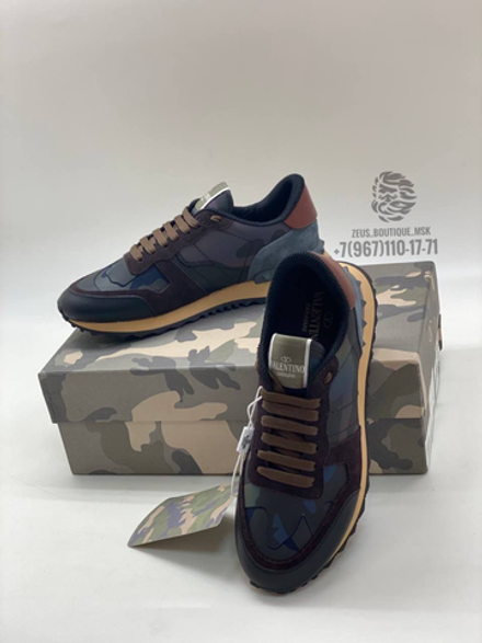 Кроссовки Valentino