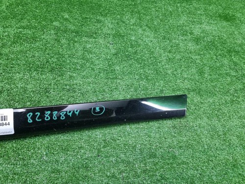 Накладка двери передняя правая BMW X7 G07 (19-нв)