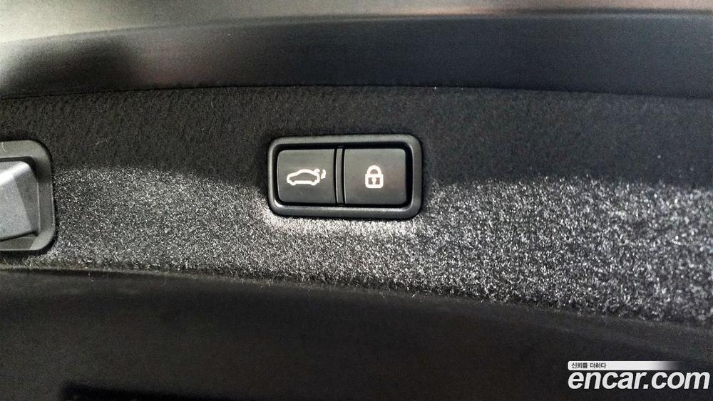Genesis G90 3.8 (02.2020)