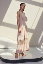 Летнее платье с вставками из кружева (Размер: L) (Цвет: бордовый)