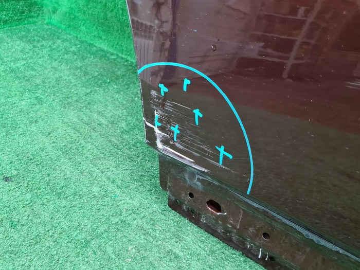 Дверь задняя правая Maserati Levante (2016-2024)