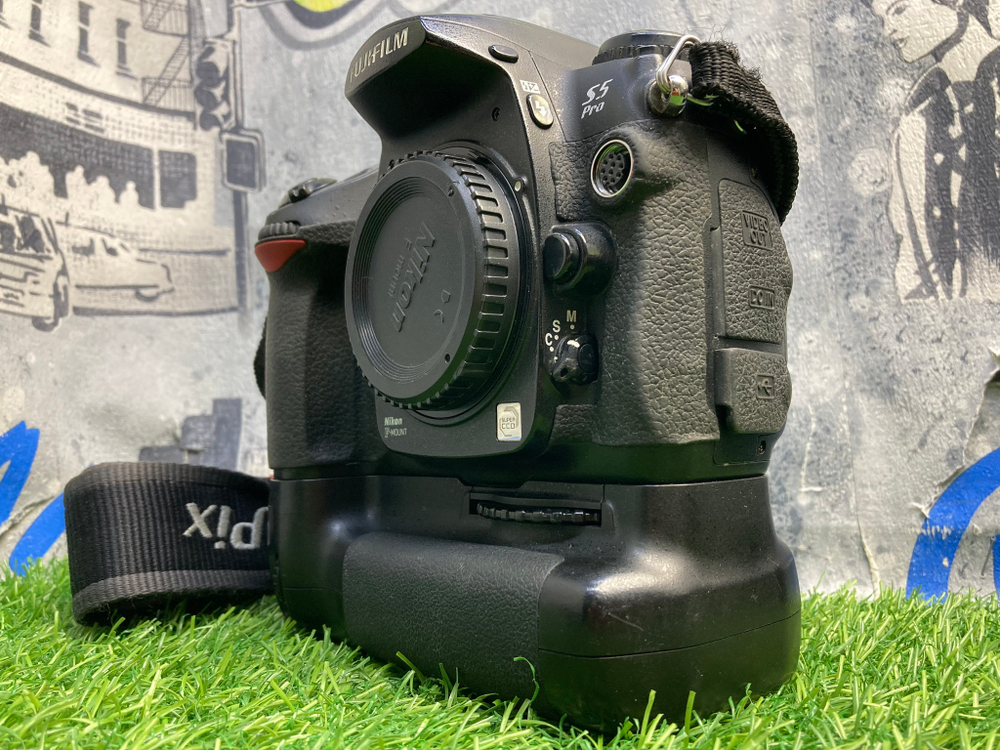 Fujifilm FinePix S5 Pro Покупка/Продажа