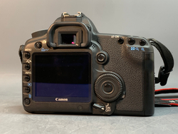 Canon EOS 5D Mark II + батарейный блок 11.500 кадров