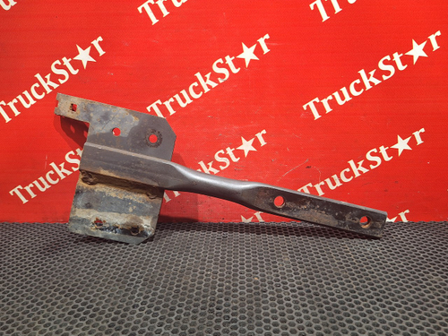 Кронштейн насоса Adblue