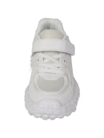 Легкие летние кроссовки.