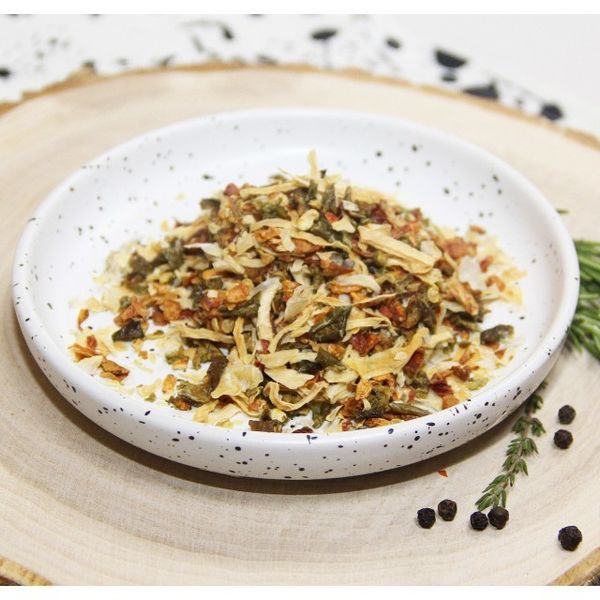 Декоративная смесь из сушеных овощей и зелени 