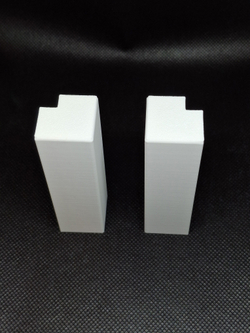 Угол наружный для плинтуса 70*16 мм (цвет: светло-серый) - 2 шт.