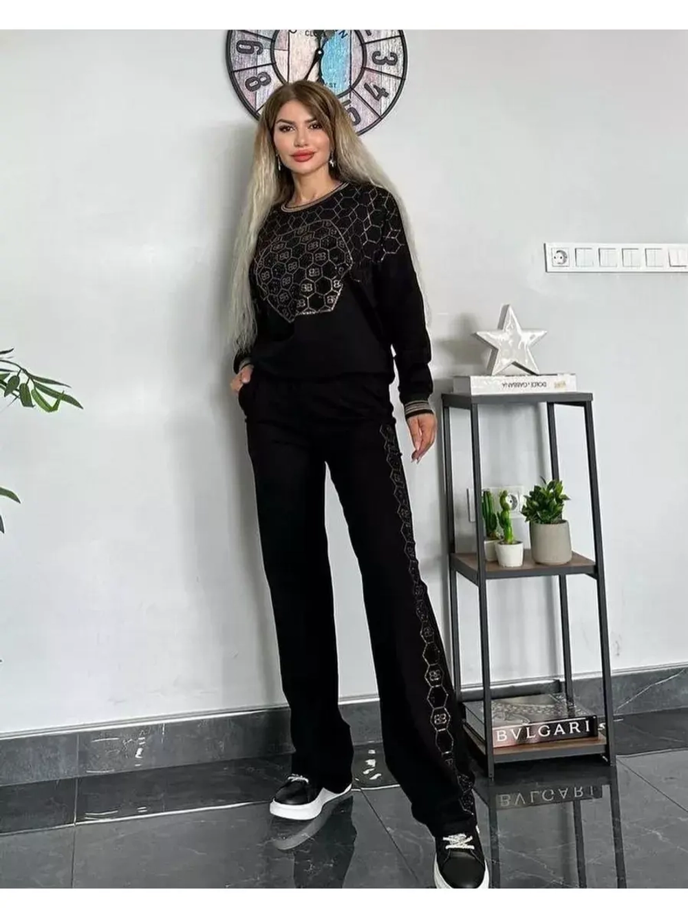 Костюм со стразами