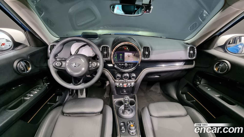 Mini Cooper Countryman HIGH (05.2021)