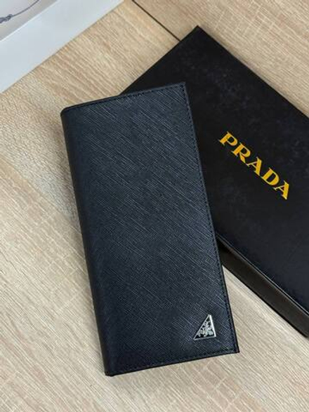 Портмоне Prada