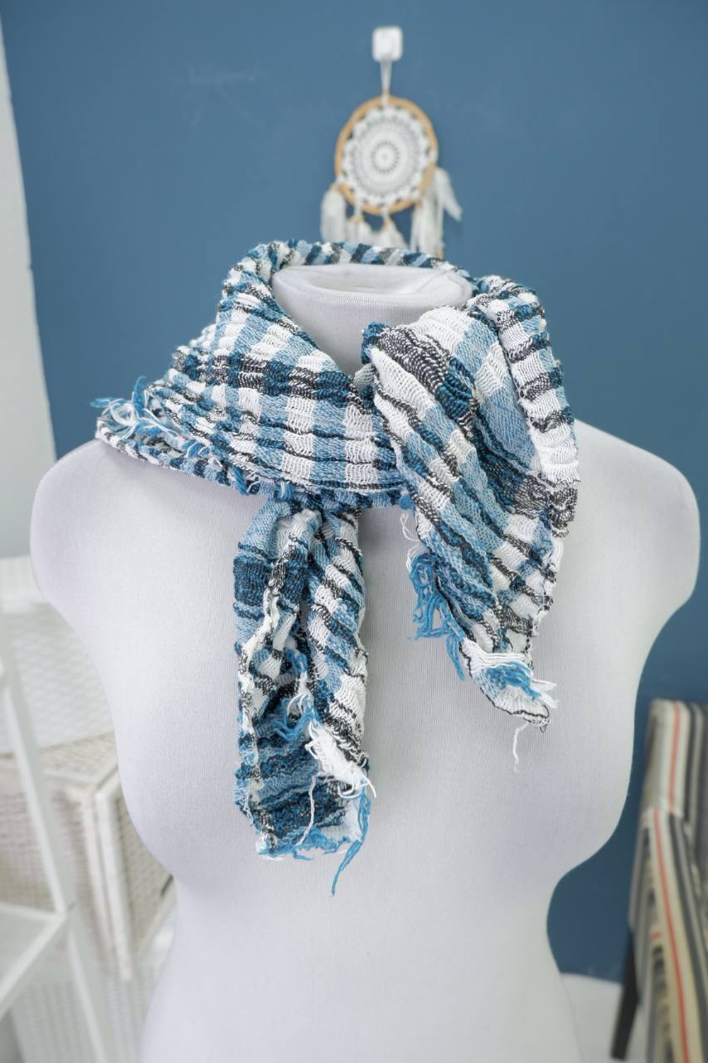 Платок легкий в клетку