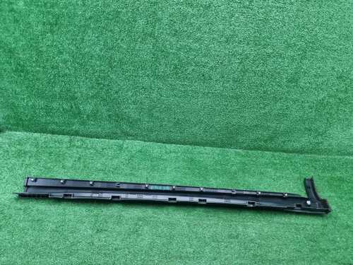 Накладка порога правая Geely Atlas Pro (2021-н.в.)